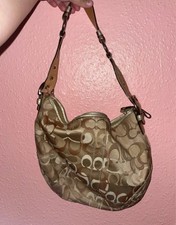 Coach Women's Shoulder Bag